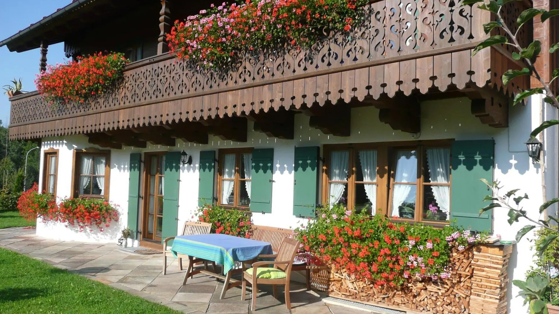 Bed and Breakfast Landhaus Caesar - Hotel Garni Bad Heilbrunn Γερμανία